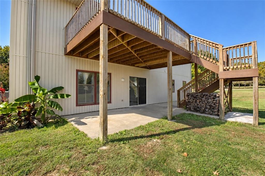 12915 Meadowlark Street Property Photo 6