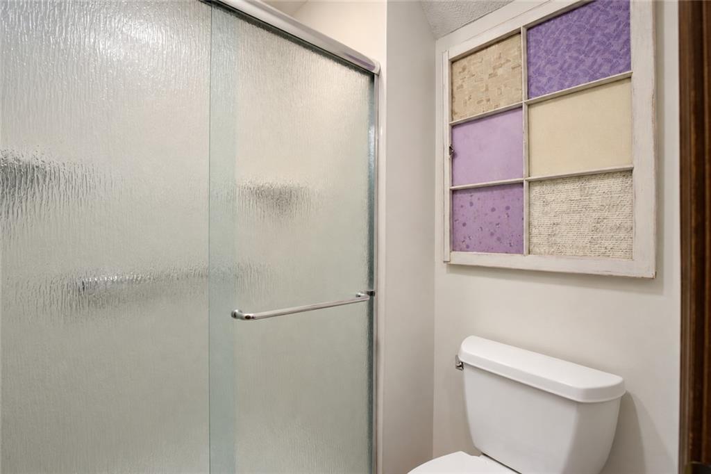 12915 Meadowlark Street Property Photo 18