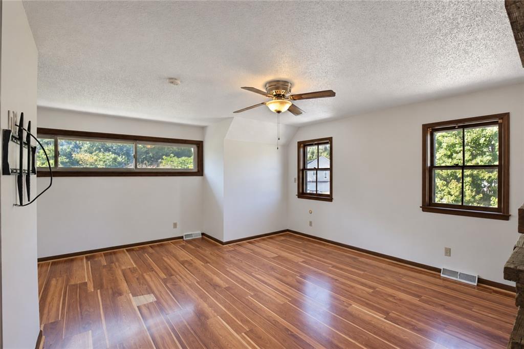 12915 Meadowlark Street Property Photo 20