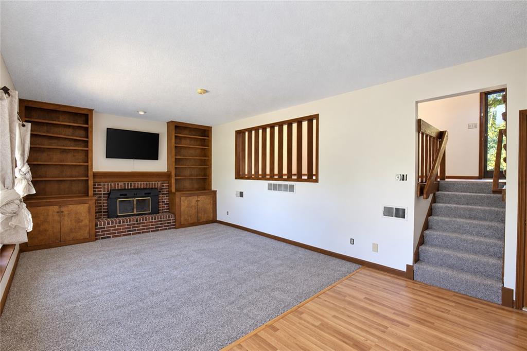12915 Meadowlark Street Property Photo 23