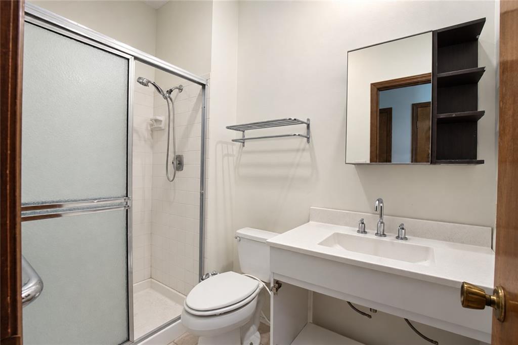 12915 Meadowlark Street Property Photo 25