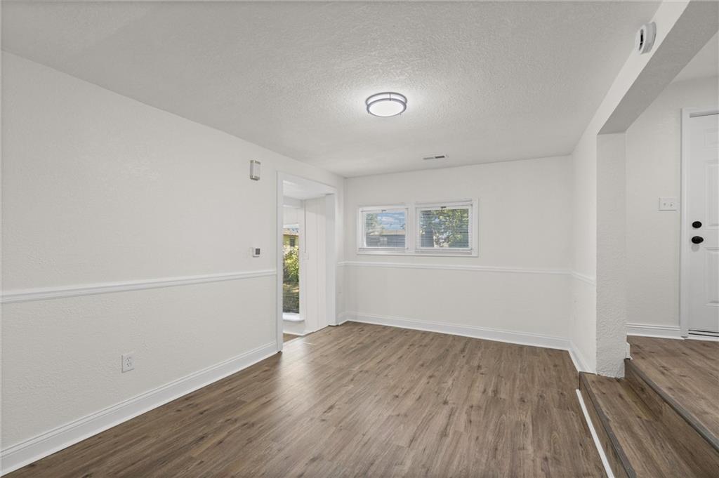 704 N Ann Street Property Photo 10