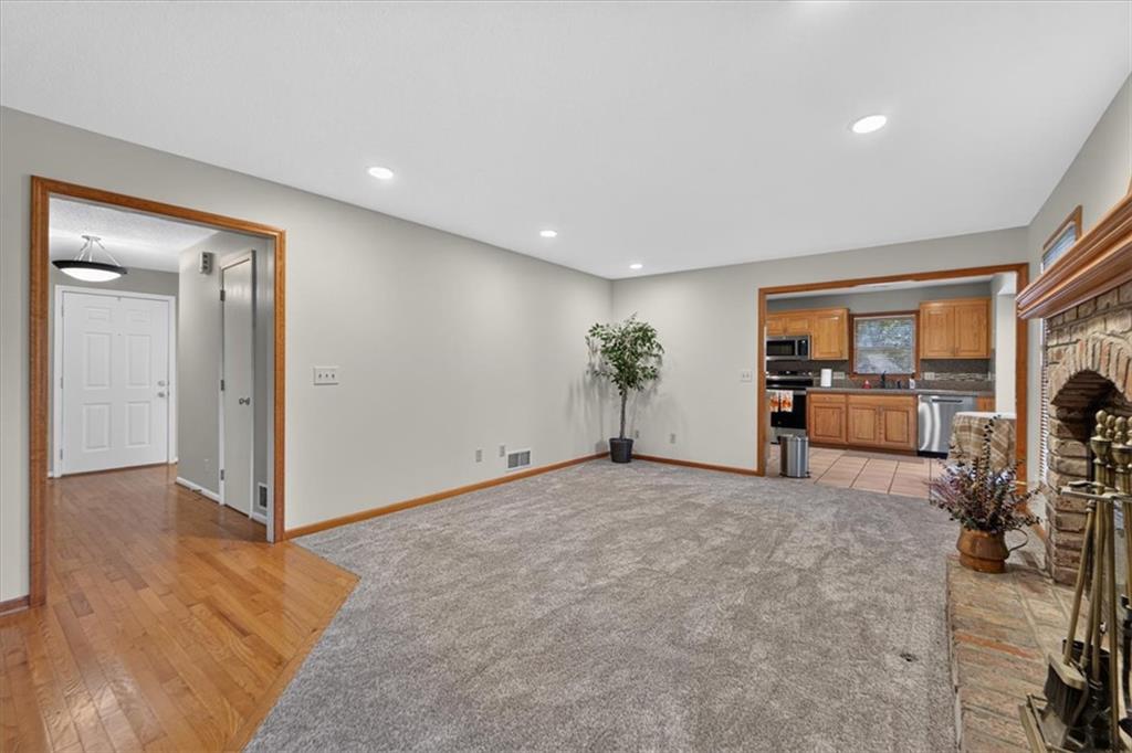 10228 Caenen Drive Property Photo 22