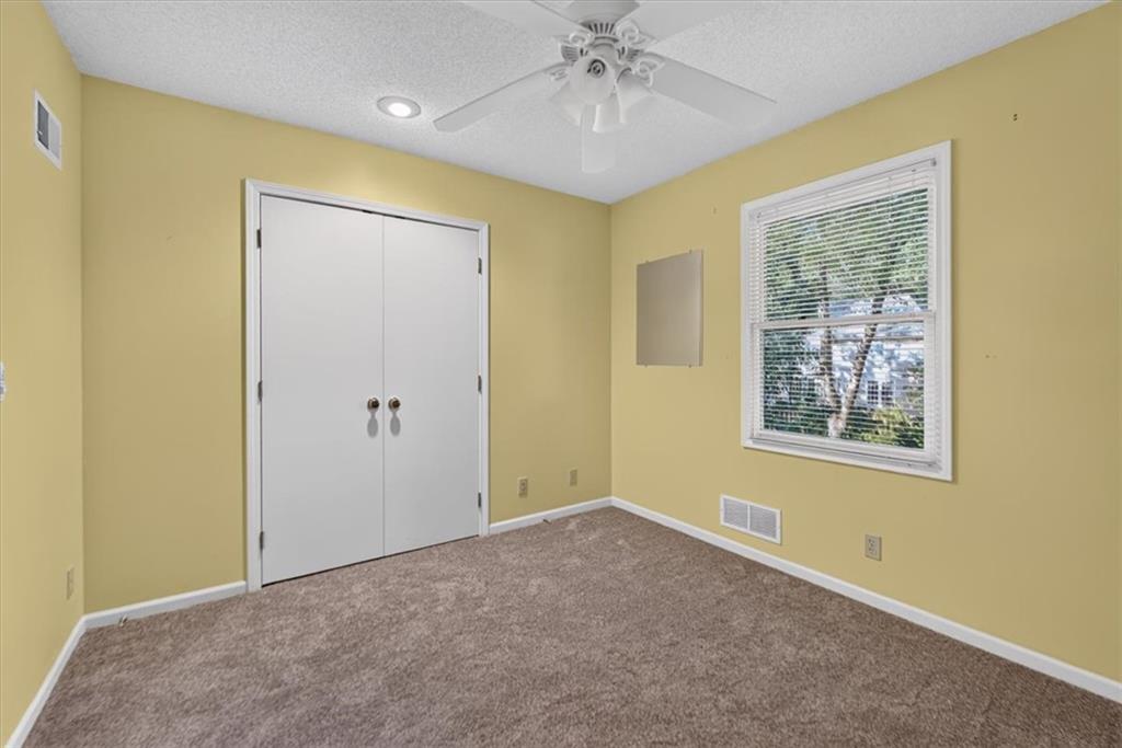 10228 Caenen Drive Property Photo 27