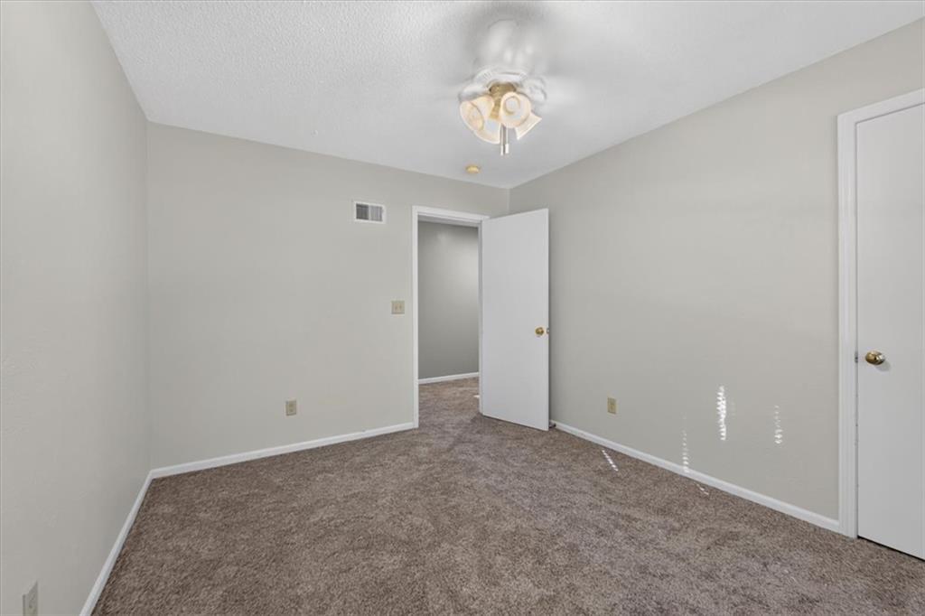 10228 Caenen Drive Property Photo 30