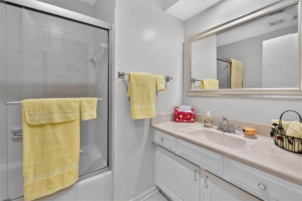 10228 Caenen Drive Property Photo 32