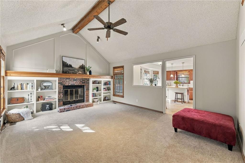 11624 Cody Street Property Photo 6