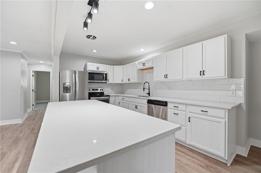 4409 Ridgeway Avenue Property Photo 11