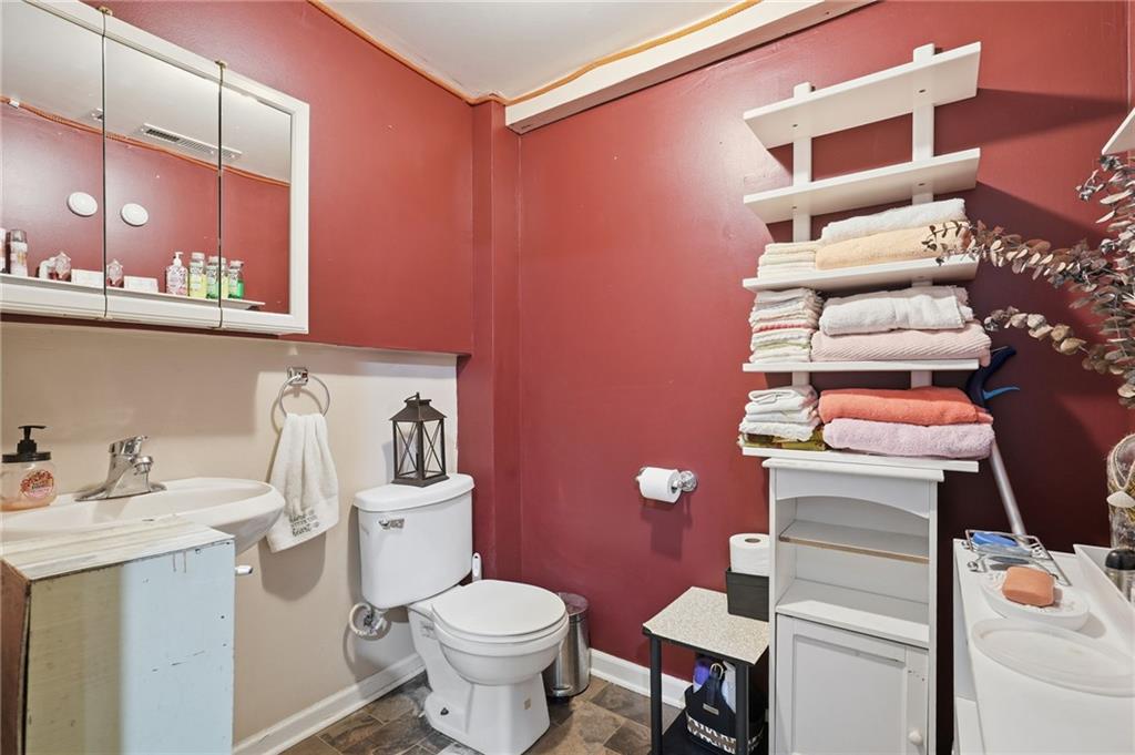10924 N Marsh Avenue Property Photo 15