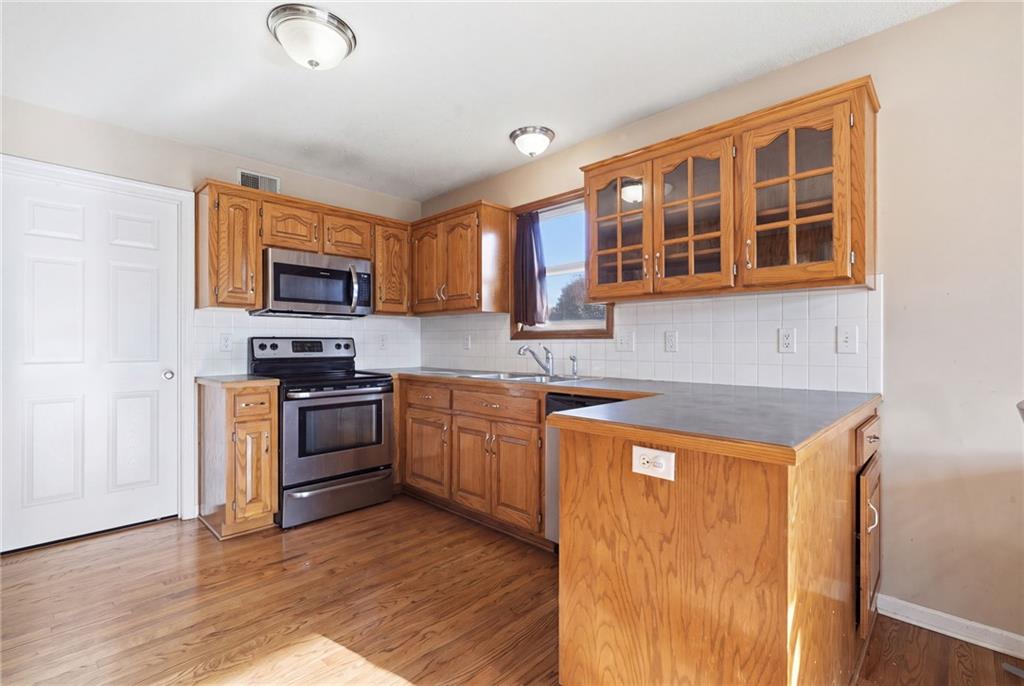 10924 N Marsh Avenue Property Photo 21