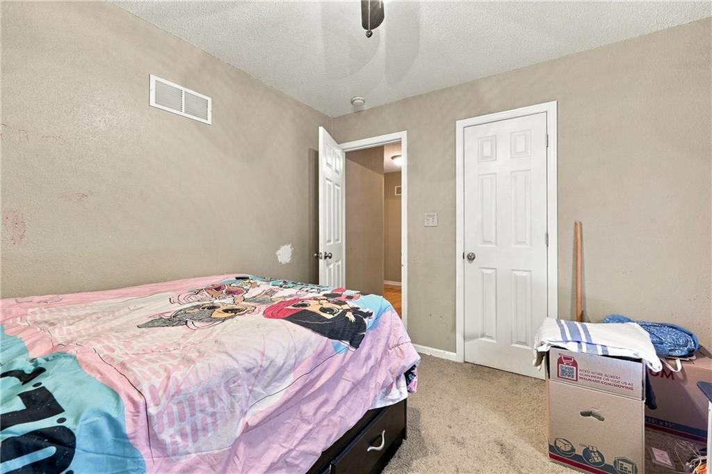 15001 E 48th Street Property Photo 23