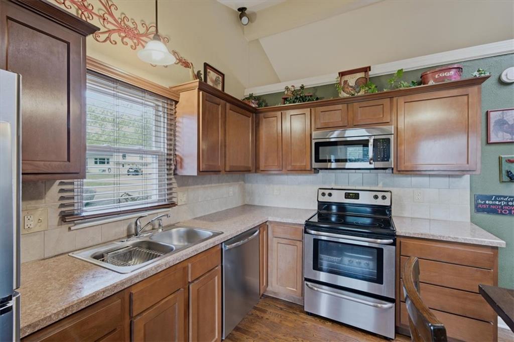 3501 Woodbury Street Property Photo 8