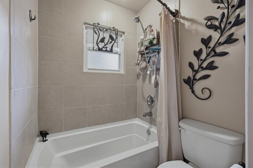 3501 Woodbury Street Property Photo 11