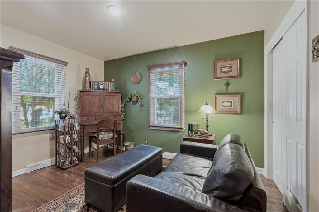 3501 Woodbury Street Property Photo 12