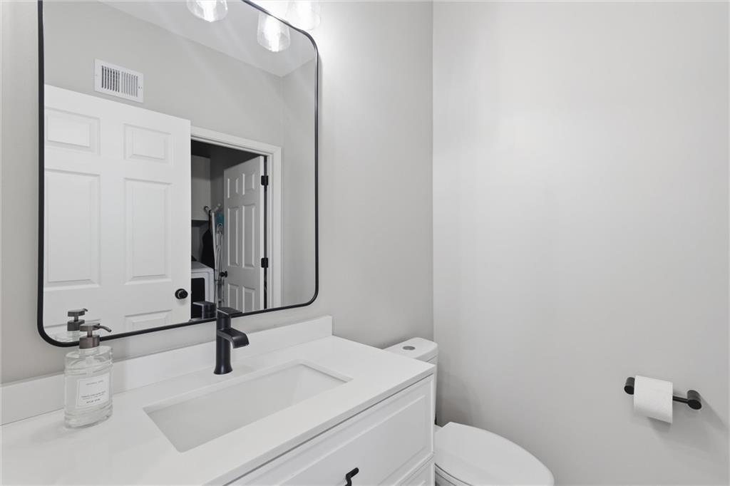 10641 Donahoo Road Property Photo 16