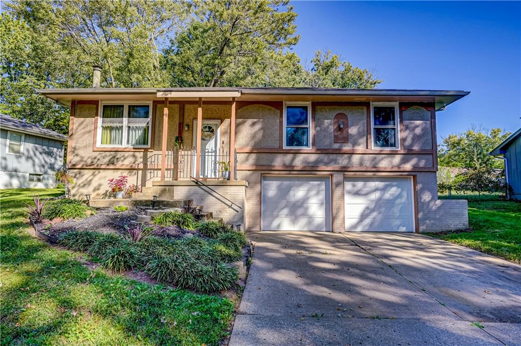 2409 Sw South Court Property Photo 1