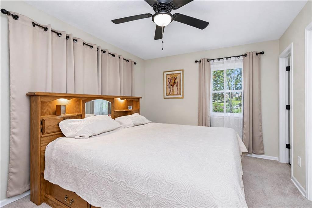 6101 Englewood Avenue Property Photo 15