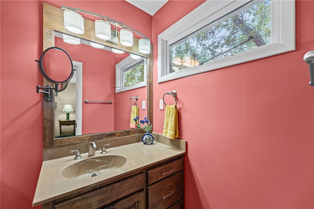 6527 Maple Drive Property Photo 16