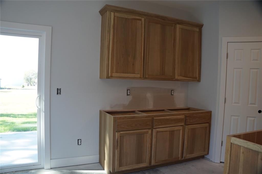703 N Jefferson Street Property Photo 13