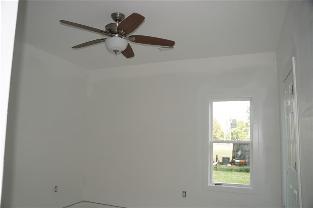 703 N Jefferson Street Property Photo 28