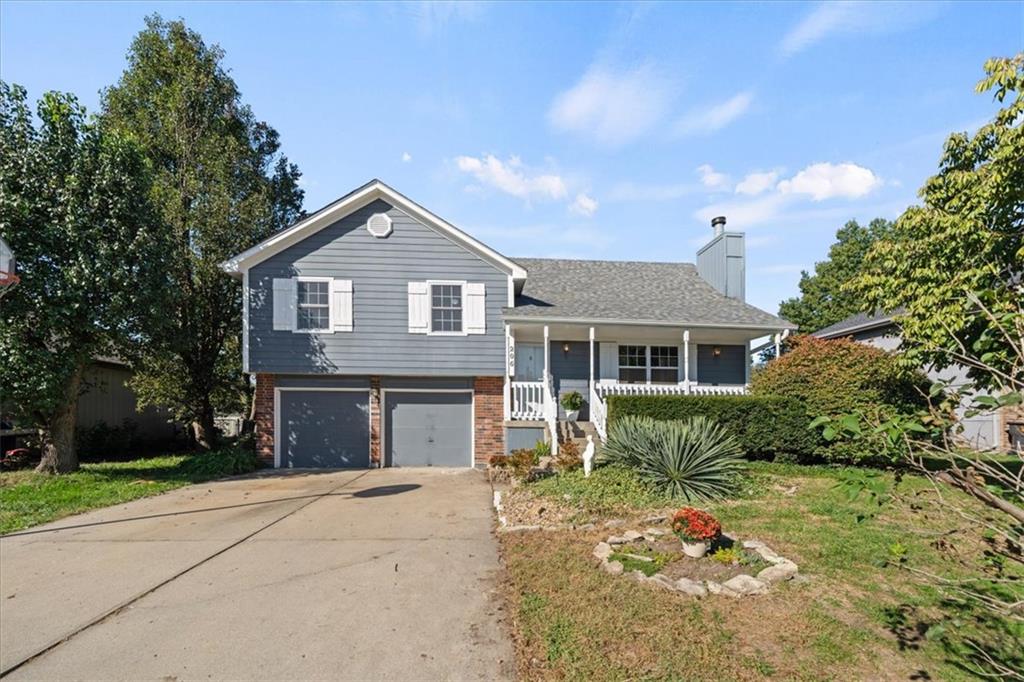 206 Pebblebrook Lane Property Photo 1