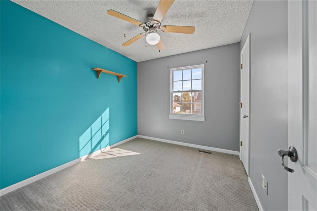 206 Pebblebrook Lane Property Photo 13
