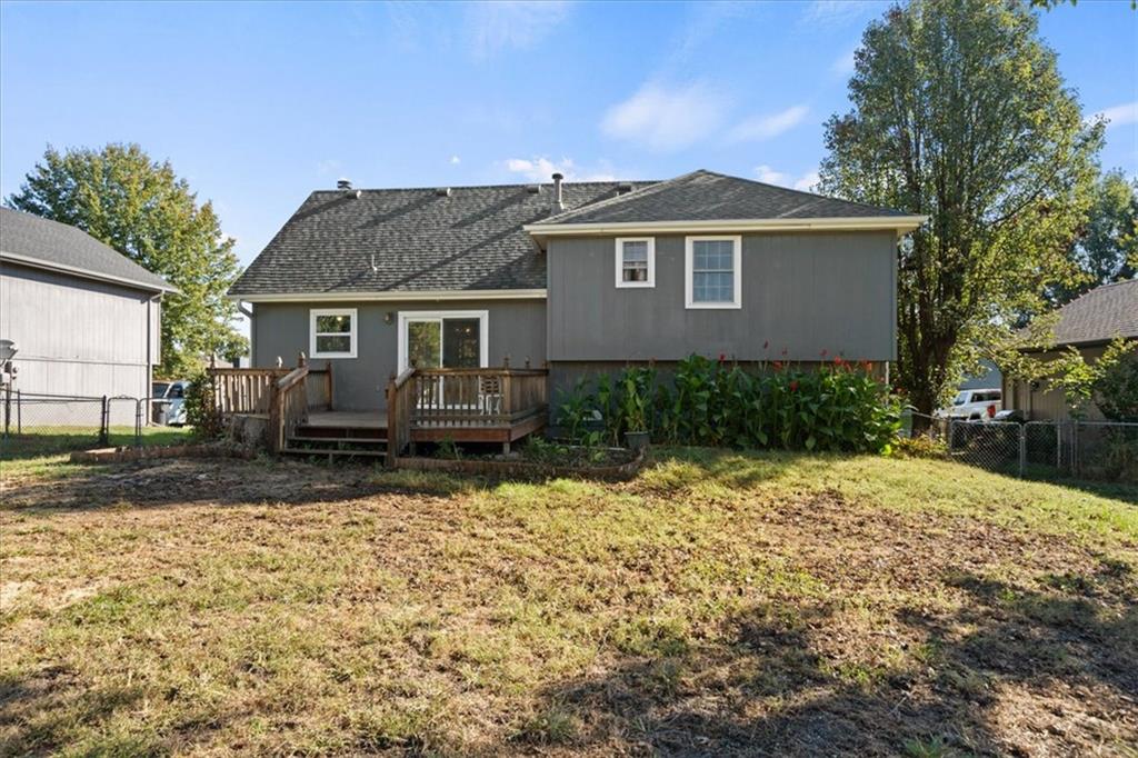 206 Pebblebrook Lane Property Photo 27