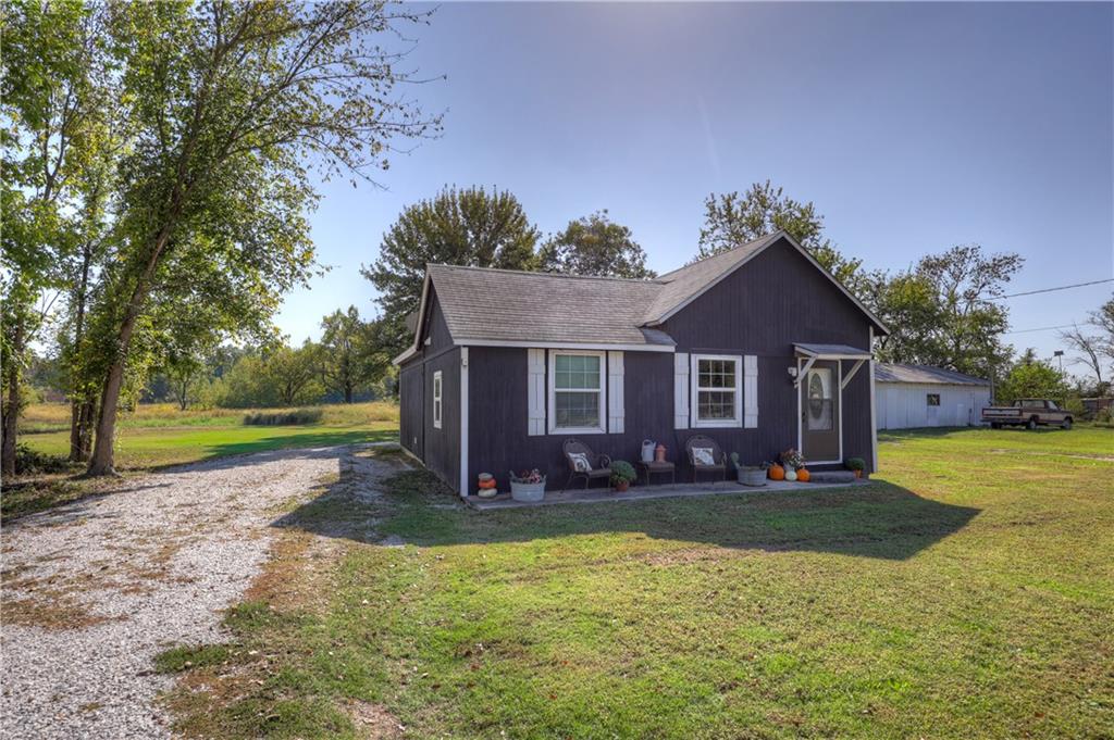 907 12th Street Property Photo 1