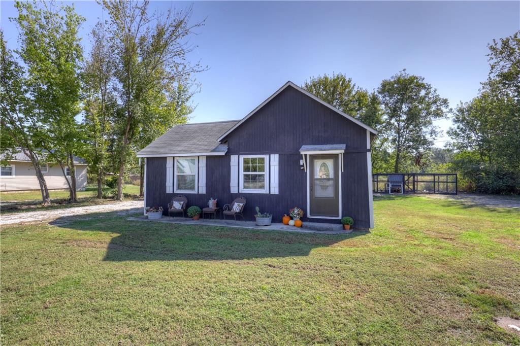 907 12th Street Property Photo 4