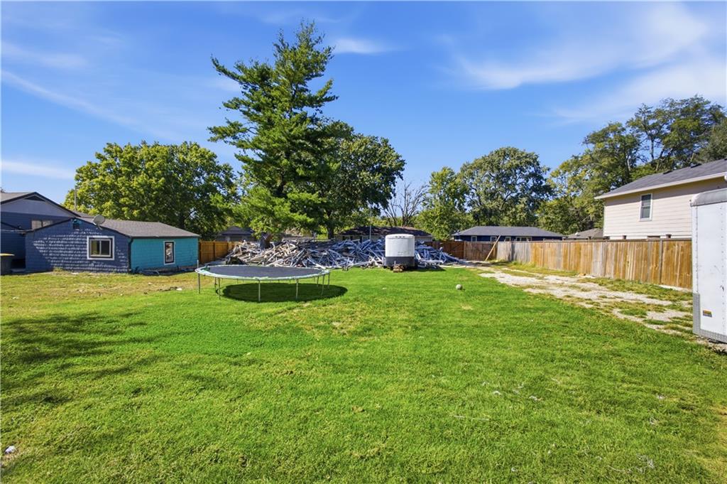 9417 Palmer Avenue Property Photo 10