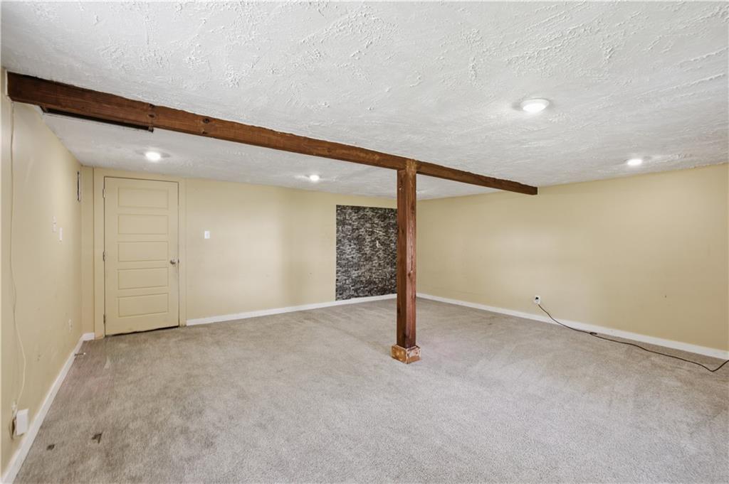 9417 Palmer Avenue Property Photo 14