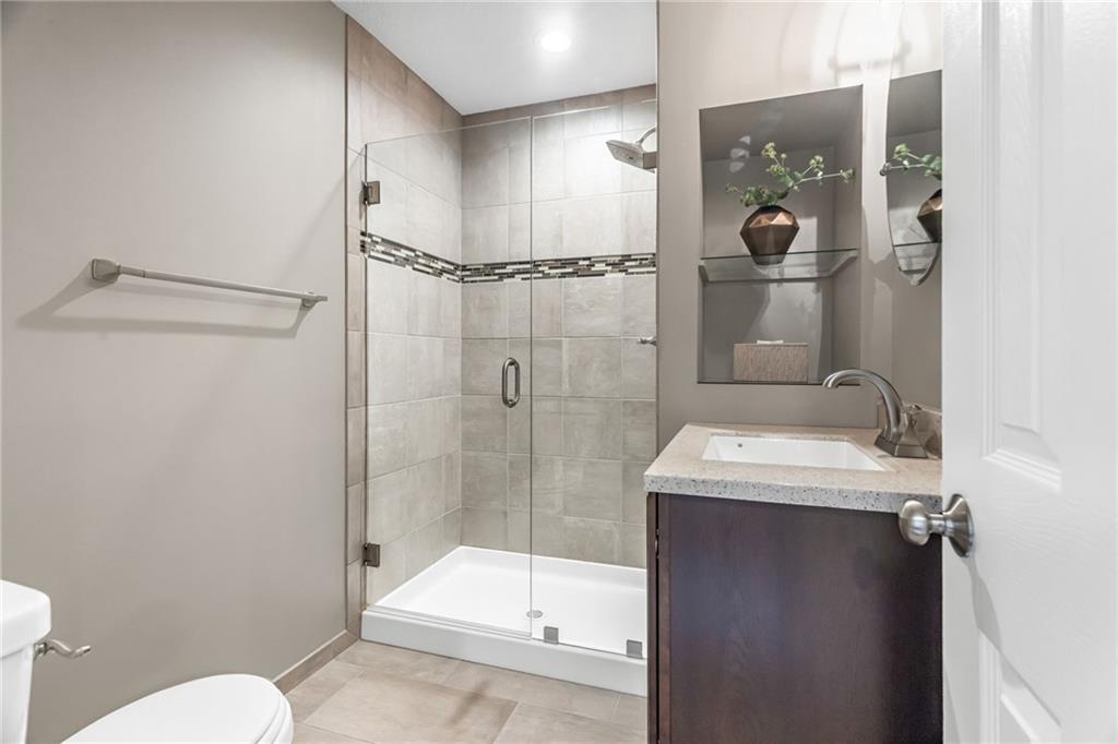 8311 Nw Hillside Drive Property Photo 31