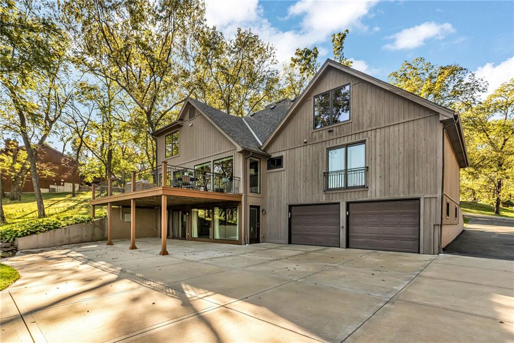 8311 Nw Hillside Drive Property Photo 43