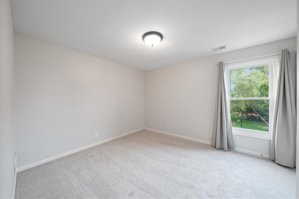 10138 Theden Circle Property Photo 19
