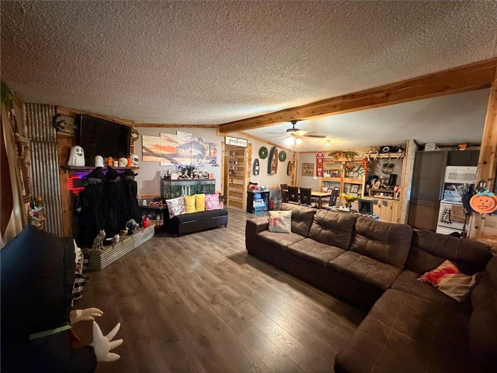 506 W Sycamore N/a Property Photo 9