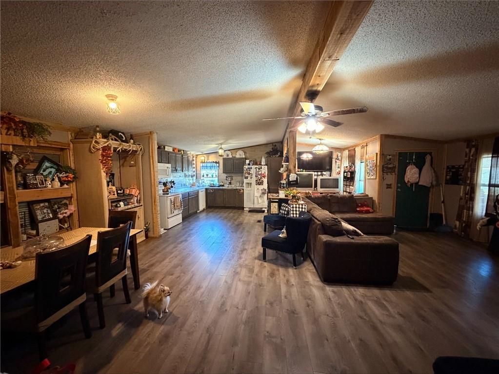 506 W Sycamore N/a Property Photo 11