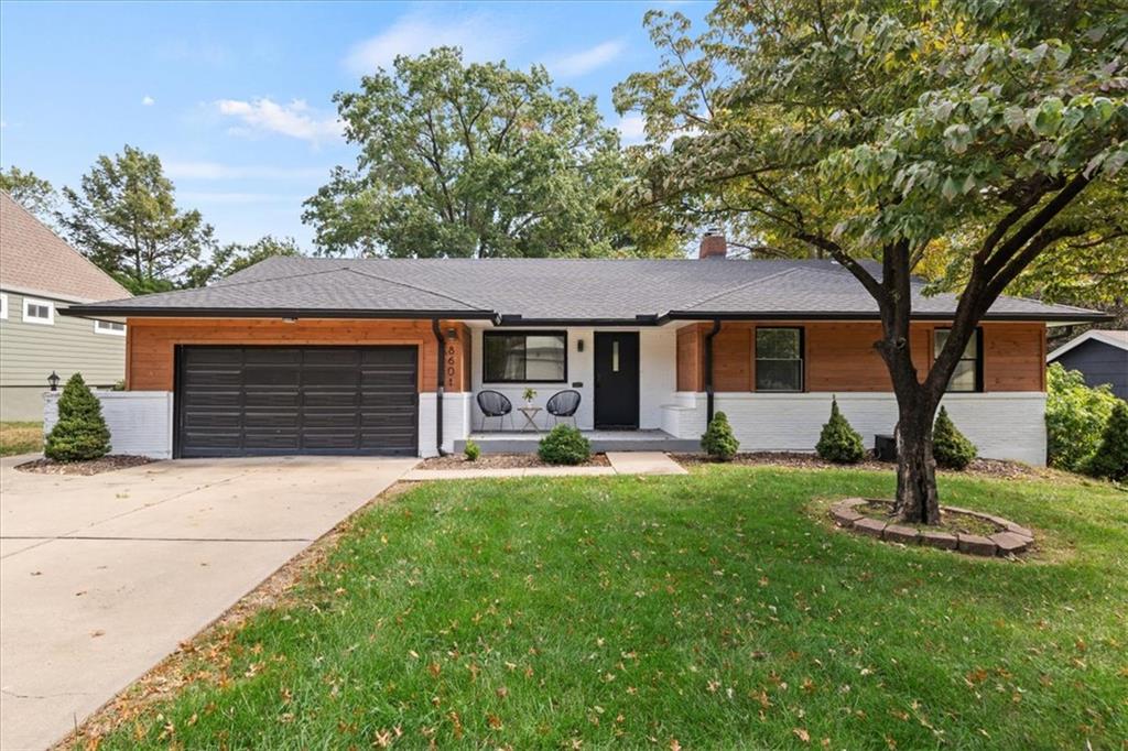 8601 Belleview Avenue Property Photo 1