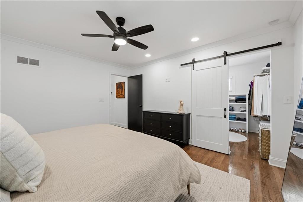 8601 Belleview Avenue Property Photo 15