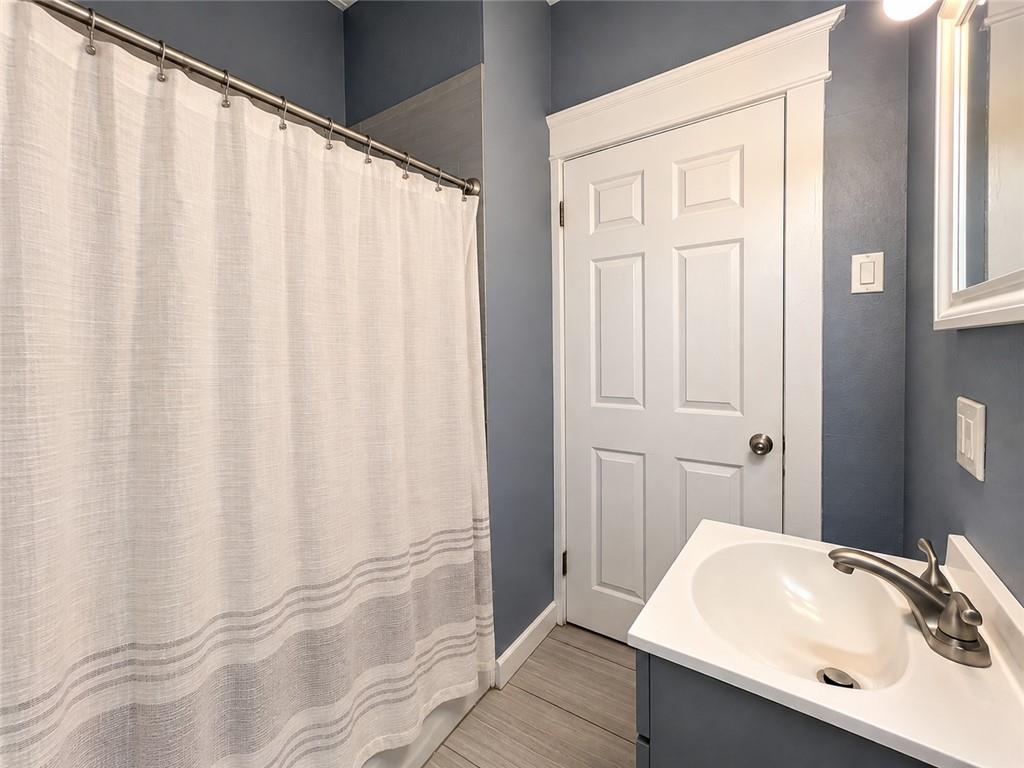 2310 Quincy Street Property Photo 5