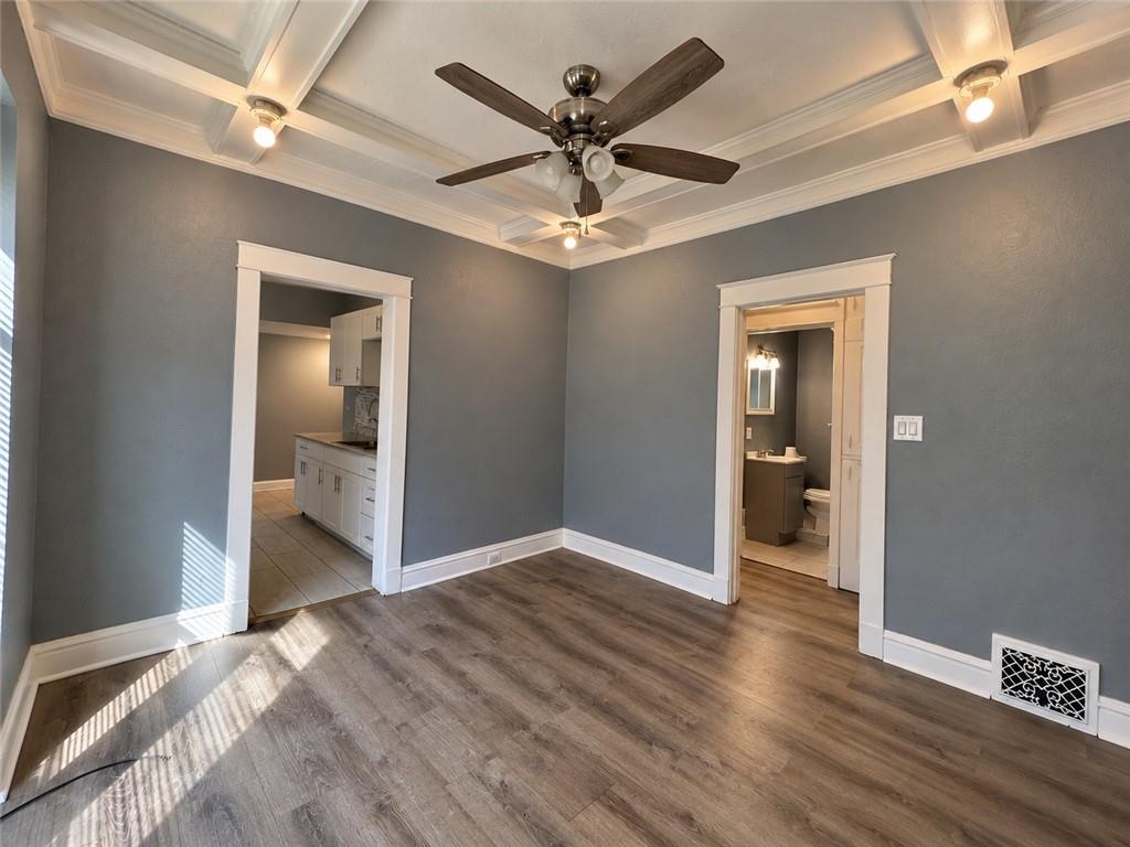 2310 Quincy Street Property Photo 8