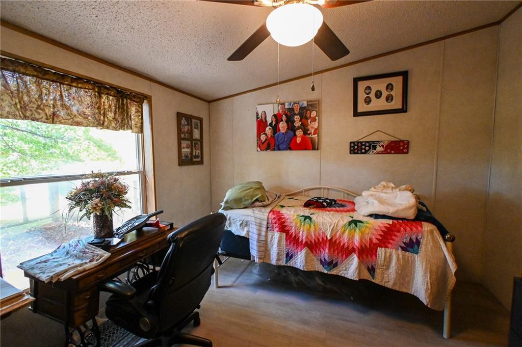 4100 Ne 364 Road Property Photo 16