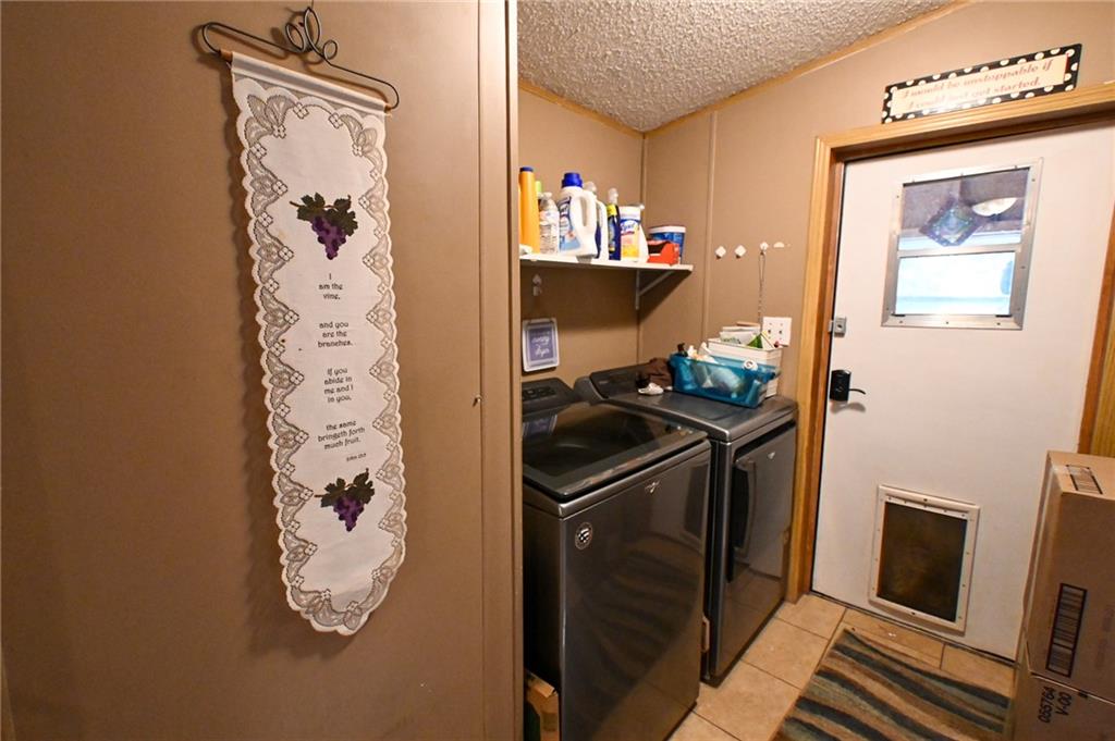 4100 Ne 364 Road Property Photo 18