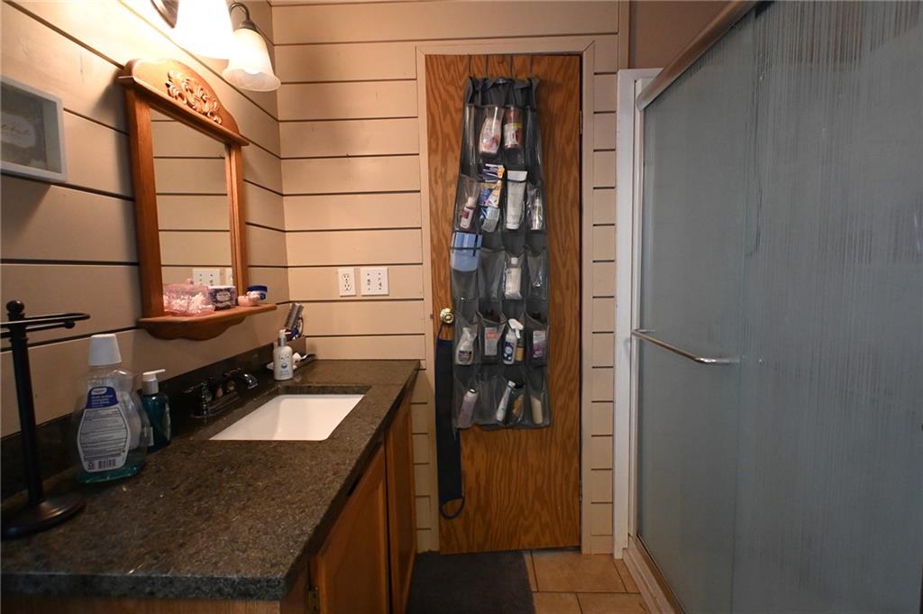 4100 Ne 364 Road Property Photo 20