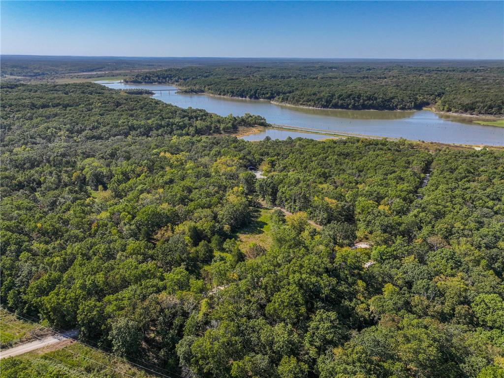4100 Ne 364 Road Property Photo 30