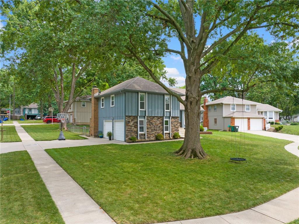 12705 W 99th Terrace Property Photo 33