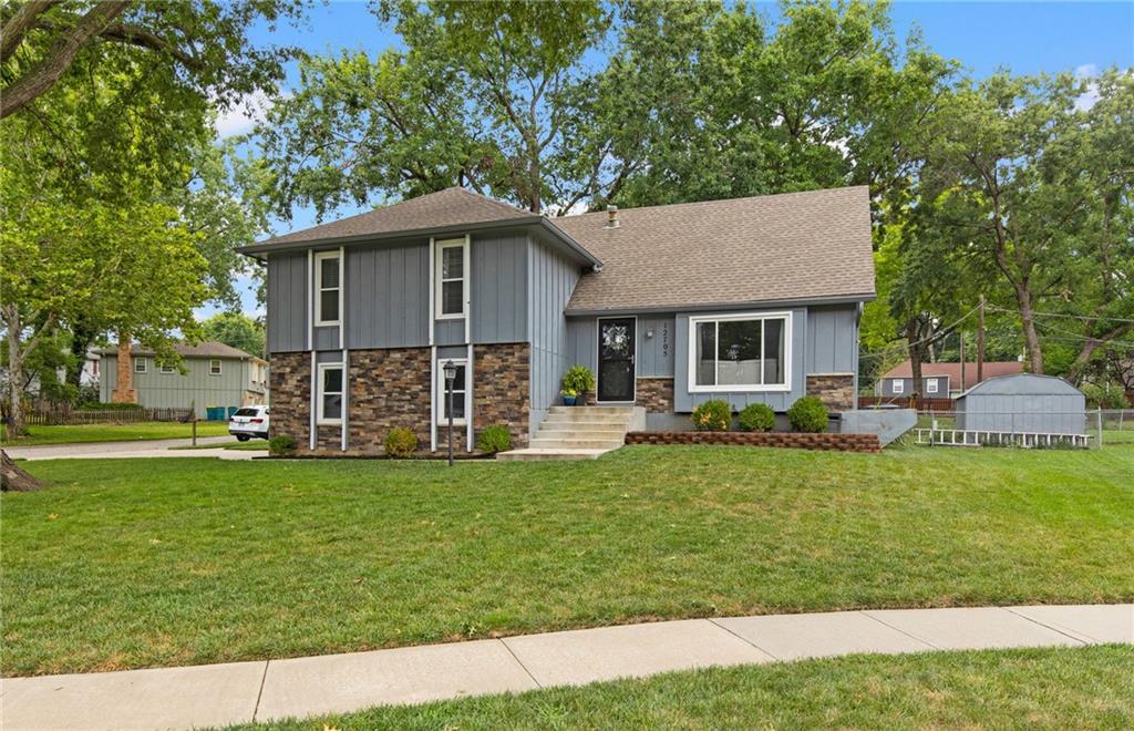 12705 W 99th Terrace Property Photo 35