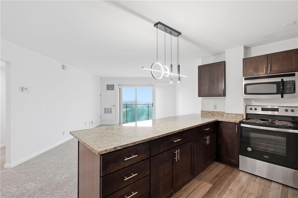 3838 Rainbow Boulevard Property Photo 7