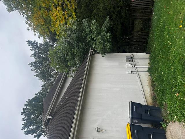 8620 N Flora Avenue Property Photo 3