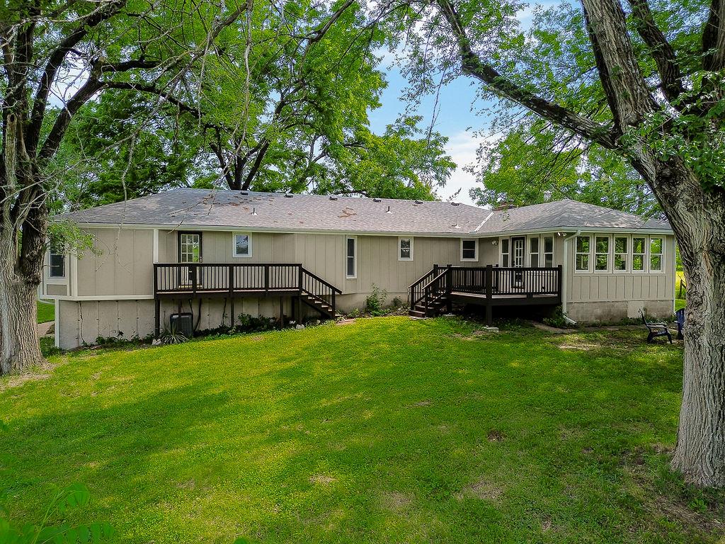 7910 E 233rd Street Property Photo 45