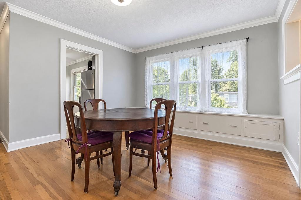 4537 Cambridge Street Property Photo 7